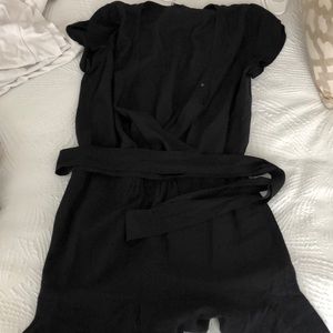 NWOT small petite wrap black LOFT romper